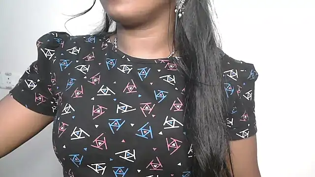 Dhiyapink online show from October 10, 2025, 5:56 pm