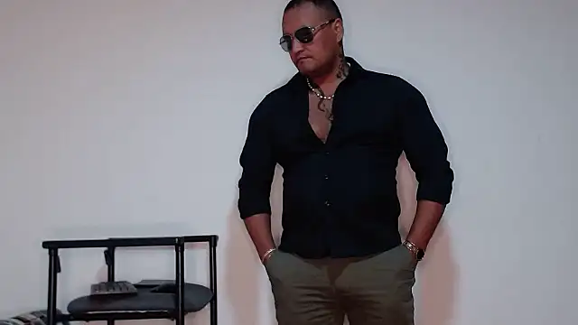 Snapshot of hardrock982 chatting on September 9, 2025, 1:54 pm hardrock982 online show from September 9, 2025, 1:54 pm