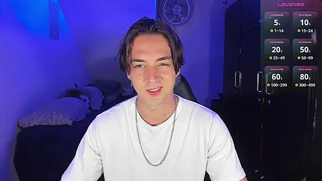 Alex smith00 online show from September 24, 2025, 12:58 am