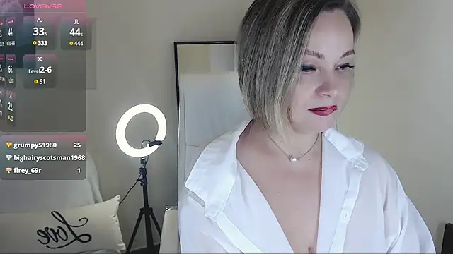 Tilly Eliot online show from March 10, 2025, 11:38 pm