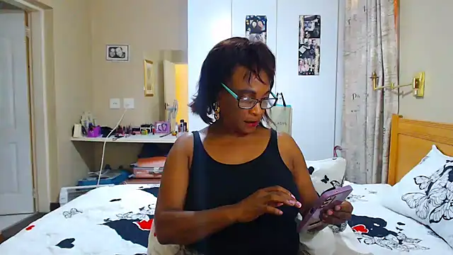 Hotgrannyx online show from March 8, 2025, 8:11 am