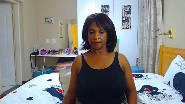 Hotgrannyx online show from March 12, 2025, 6:44 pm