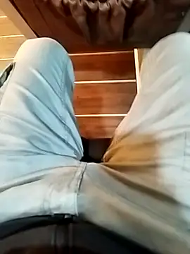 Snapshot of kostas19cm chatting on October 20, 2025, 10:21 pm kostas19cm online show from October 20, 2025, 10:21 pm