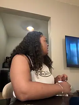 Snapshot of piscesxoxo chatting on September 20, 2025, 11:28 pm piscesxoxo online show from September 20, 2025, 11:28 pm