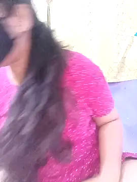 Rising Smiler online show from December 8, 2024, 6:50 pm