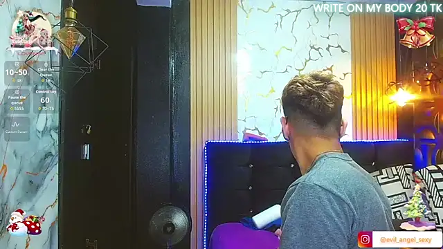 angel sexyevil online show from December 20, 2025, 12:12 pm