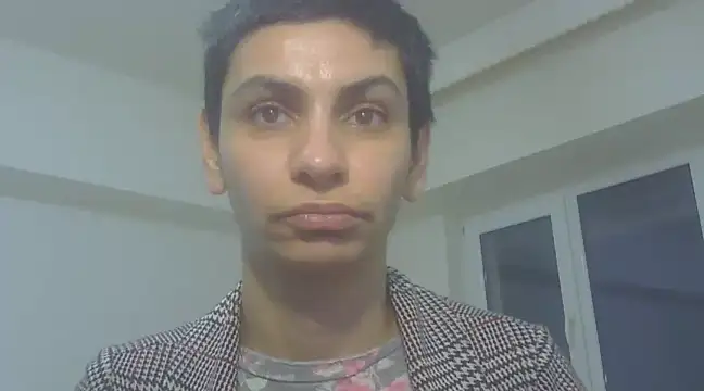 hotSANDRA STARR online show from February 5, 2025, 12:20 am