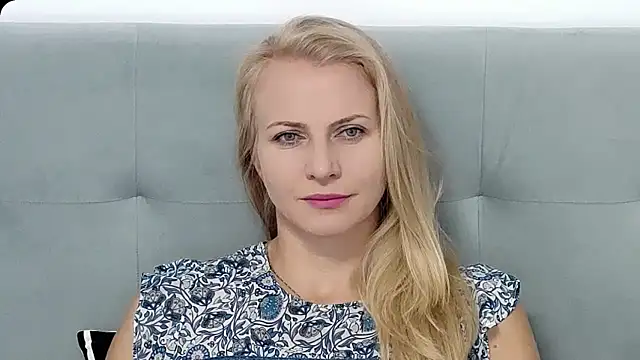 K  Adrienne online show from September 9, 2025, 5:40 am