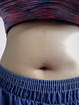 Snapshot of RsellAmb chatting on January 23, 2025, 5:21 pm RsellAmb online show from January 23, 2025, 5:21 pm