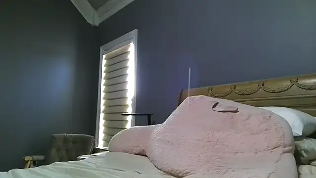 Lisaisluscious online show from March 28, 2026, 3:00 pm