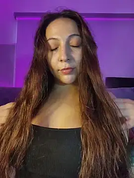 VickyHoult online show from January 18, 2026, 7:28 pm