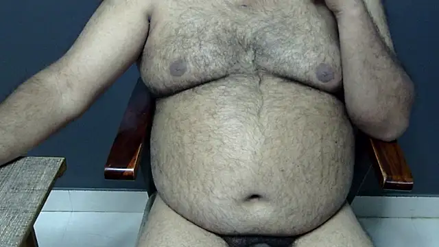 hairysubcub 70 online show from February 17, 2025, 1:21 pm