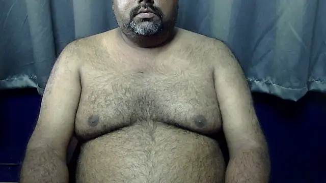 hairysubcub 70 online show from November 4, 2025, 6:34 am