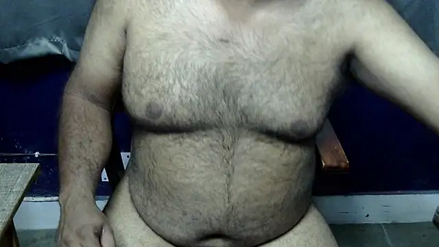 hairysubcub 70 online show from April 13, 2026, 4:56 pm