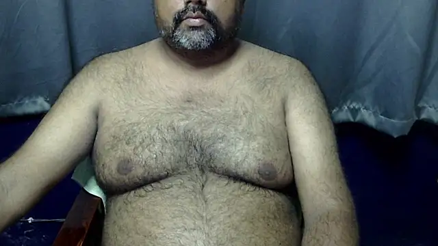 Snapshot of hairysubcub_70 chatting on June 26, 2026, 8:19 am hairysubcub 70 online show from June 26, 2026, 8:19 am