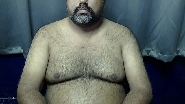 Snapshot of hairysubcub_70 chatting on July 4, 2026, 7:03 am hairysubcub 70 online show from July 4, 2026, 7:03 am