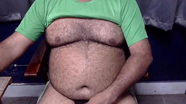 Snapshot of hairysubcub_70 chatting on July 10, 2026, 4:28 am hairysubcub 70 online show from July 10, 2026, 4:28 am