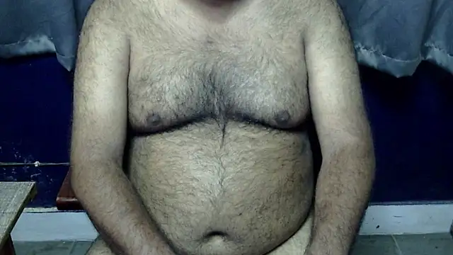 Snapshot of hairysubcub_70 chatting on July 11, 2026, 6:27 am hairysubcub 70 online show from July 11, 2026, 6:27 am