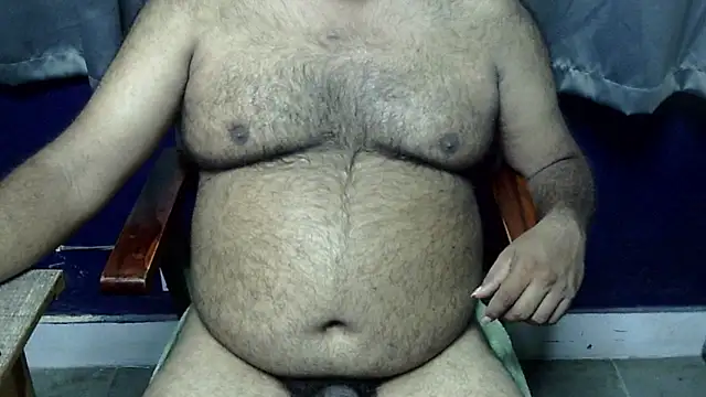 Snapshot of hairysubcub_70 chatting on July 15, 2026, 4:07 am hairysubcub 70 online show from July 15, 2026, 4:07 am