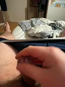 Snapshot of Tomi2244 chatting on February 5, 2026, 10:14 pm Tomi2244 online show from February 5, 2026, 10:14 pm