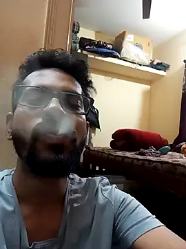 arhan3043 online show from December 31, 2024, 8:12 pm