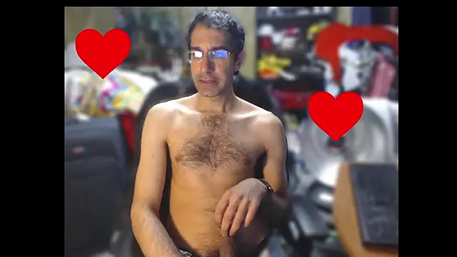 Snapshot of Gsmile1 chatting on February 15, 2025, 10:31 pm Gsmile1 online show from February 15, 2025, 10:31 pm