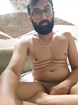 Snapshot of love4shownude chatting on July 5, 2026, 7:15 am love4shownude online show from July 5, 2026, 7:15 am