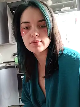 LazyTanukii online show from October 8, 2025, 6:33 am