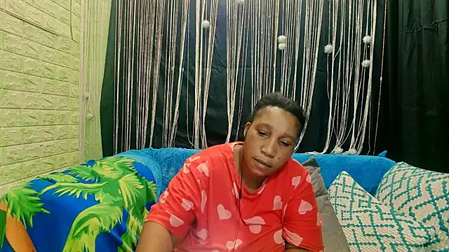 mysticeboney online show from November 23, 2025, 4:51 pm