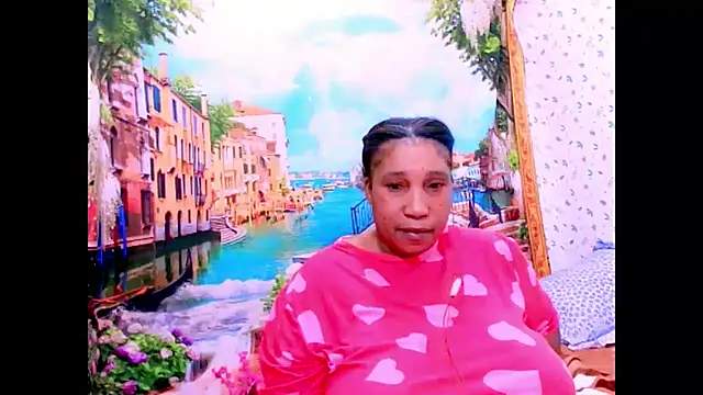 mysticeboney online show from June 17, 2026, 5:47 pm