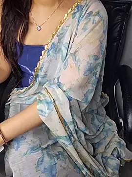 Snapshot of aliyaah_singh chatting on May 12, 2026, 6:16 pm aliyaah singh online show from May 12, 2026, 6:16 pm