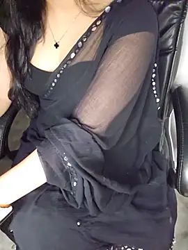 Snapshot of aliyaah_singh chatting on June 13, 2026, 5:55 pm aliyaah singh online show from June 13, 2026, 5:55 pm