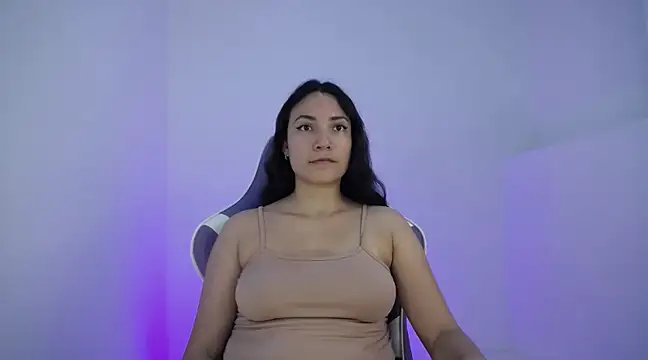 Snapshot of cutie_and_slutty chatting on January 25, 2025, 11:22 pm cutie and slutty online show from January 25, 2025, 11:22 pm