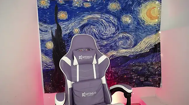 Snapshot of cutie_and_slutty chatting on March 5, 2025, 3:40 pm cutie and slutty online show from March 5, 2025, 3:40 pm