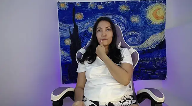 Snapshot of cutie_and_slutty chatting on March 15, 2025, 10:44 pm cutie and slutty online show from March 15, 2025, 10:44 pm