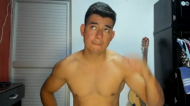 VincentSavage online show from June 1, 2026, 6:42 pm