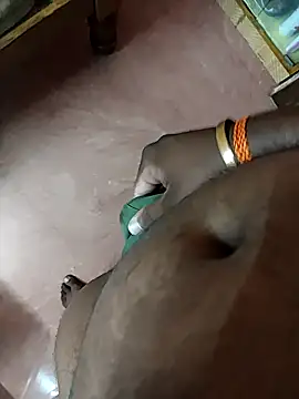 Snapshot of dinesh682 chatting on March 18, 2026, 6:05 am dinesh682 online show from March 18, 2026, 6:05 am