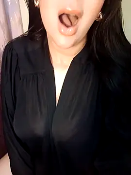 Queen sousou online show from March 9, 2025, 10:41 pm