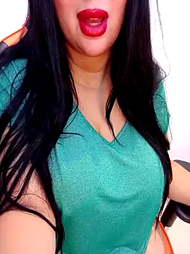 Queen sousou online show from October 3, 2025, 7:44 pm