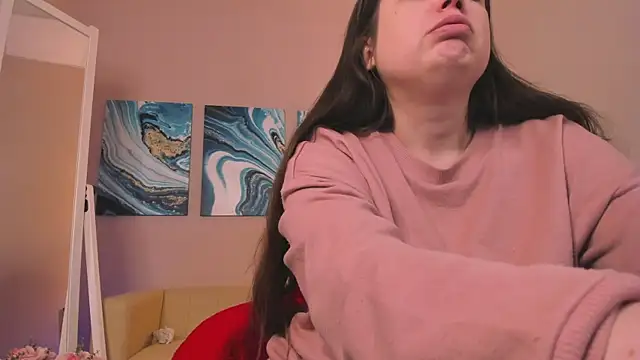 BattyMoll online show from December 11, 2024, 3:37 pm