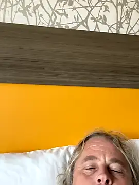 zeus337 online show from November 16, 2025, 3:17 pm