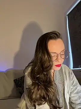 FemDom RubyKnightXXO online show from December 7, 2024, 11:51 am