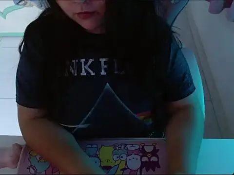 Snapshot of KittyK3 chatting on September 23, 2025, 4:04 am KittyK3 online show from September 23, 2025, 4:04 am
