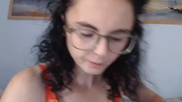 Snapshot of cleophee chatting on September 21, 2025, 6:48 am cleophee online show from September 21, 2025, 6:48 am