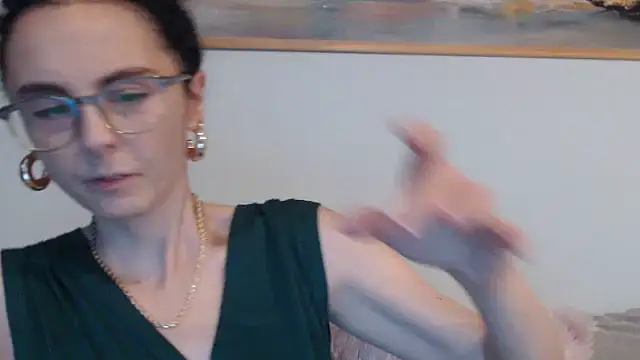 Snapshot of cleophee chatting on October 1, 2025, 5:57 am cleophee online show from October 1, 2025, 5:57 am