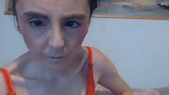 Snapshot of cleophee chatting on October 4, 2025, 6:55 am cleophee online show from October 4, 2025, 6:55 am