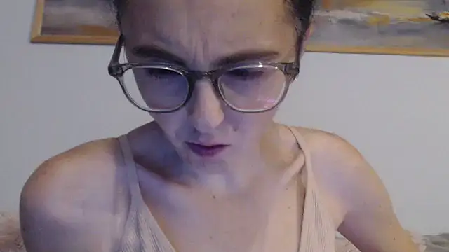 Snapshot of cleophee chatting on October 13, 2025, 5:40 am cleophee online show from October 13, 2025, 5:40 am