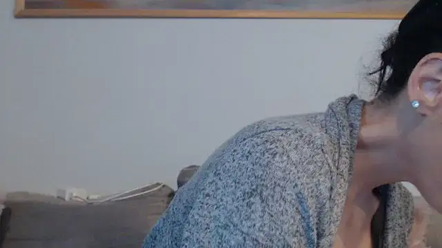 Snapshot of cleophee chatting on October 30, 2025, 6:59 am cleophee online show from October 30, 2025, 6:59 am