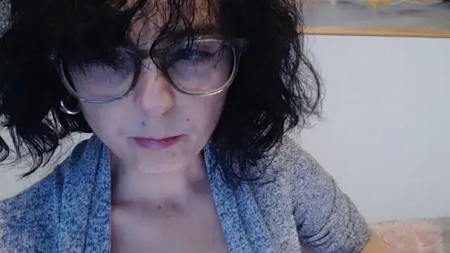 Snapshot of cleophee chatting on November 16, 2025, 7:58 am cleophee online show from November 16, 2025, 7:58 am