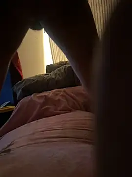 Snapshot of Exclusivenutxxx chatting on March 12, 2025, 10:50 pm Exclusivenutxxx online show from March 12, 2025, 10:50 pm